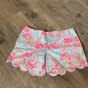 Lilly Pulitzer scalloped shorts